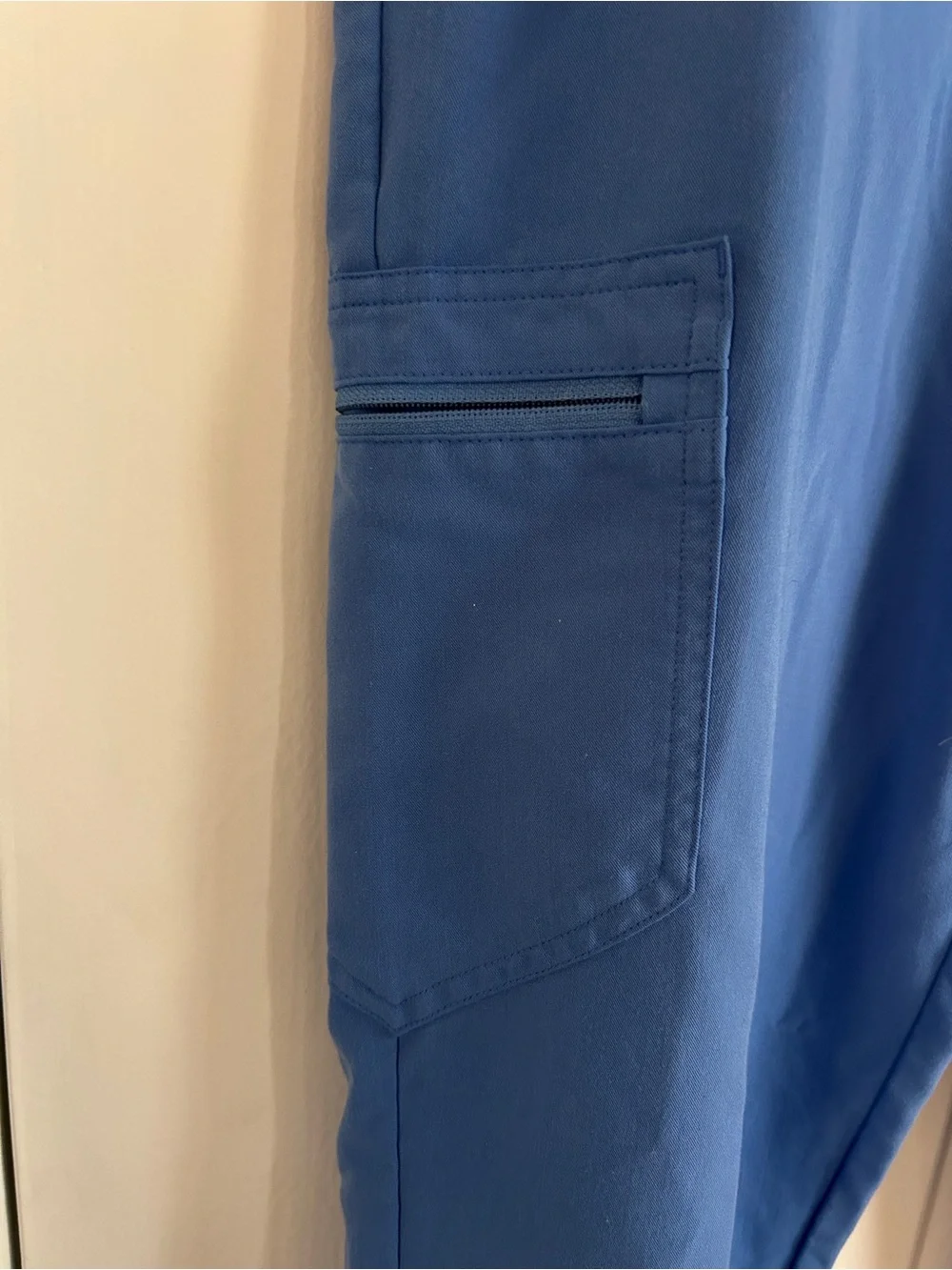 Elastic-Waist Figs Scrubs Jogger Pants